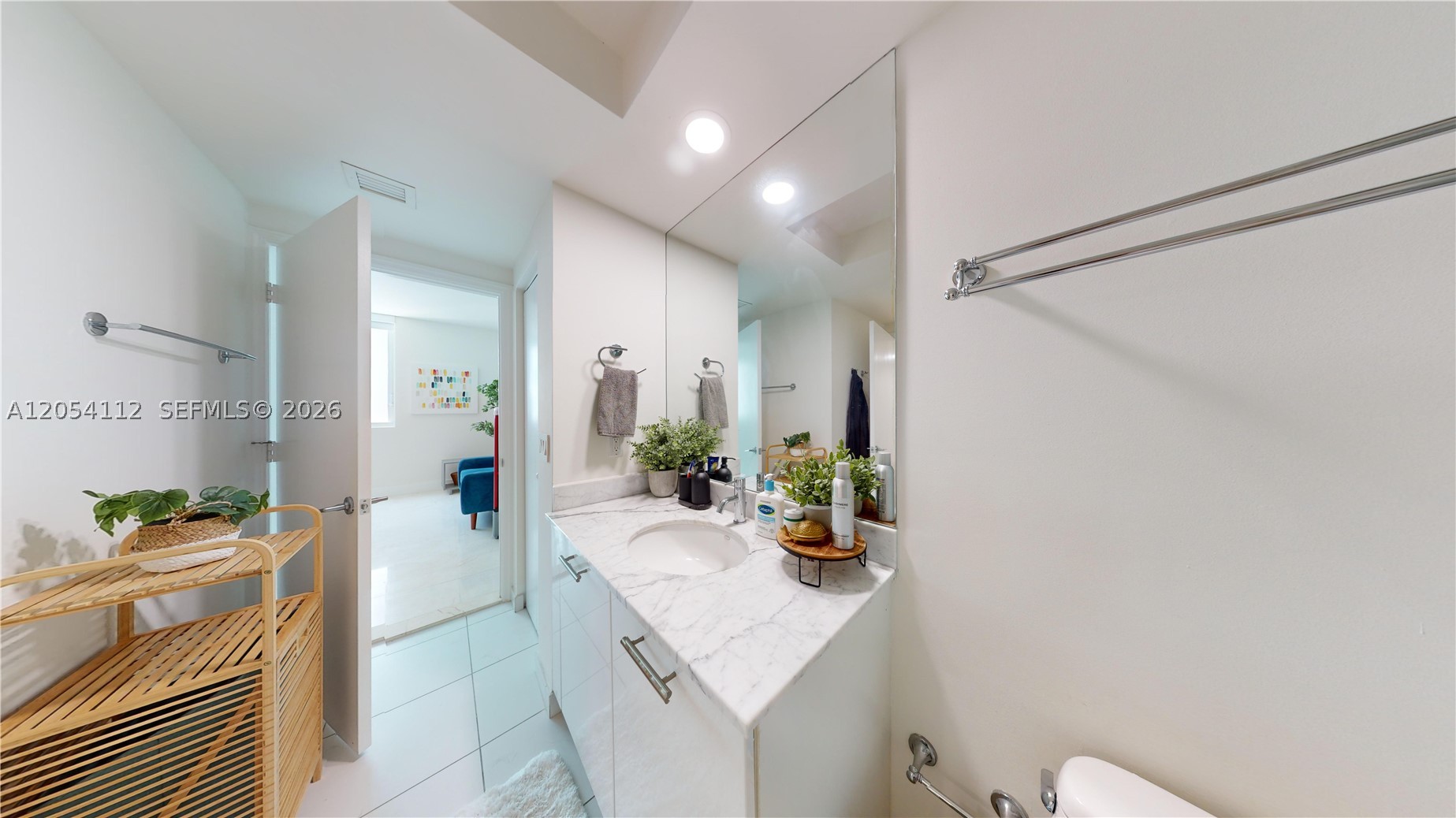 image 500 Brickell East11