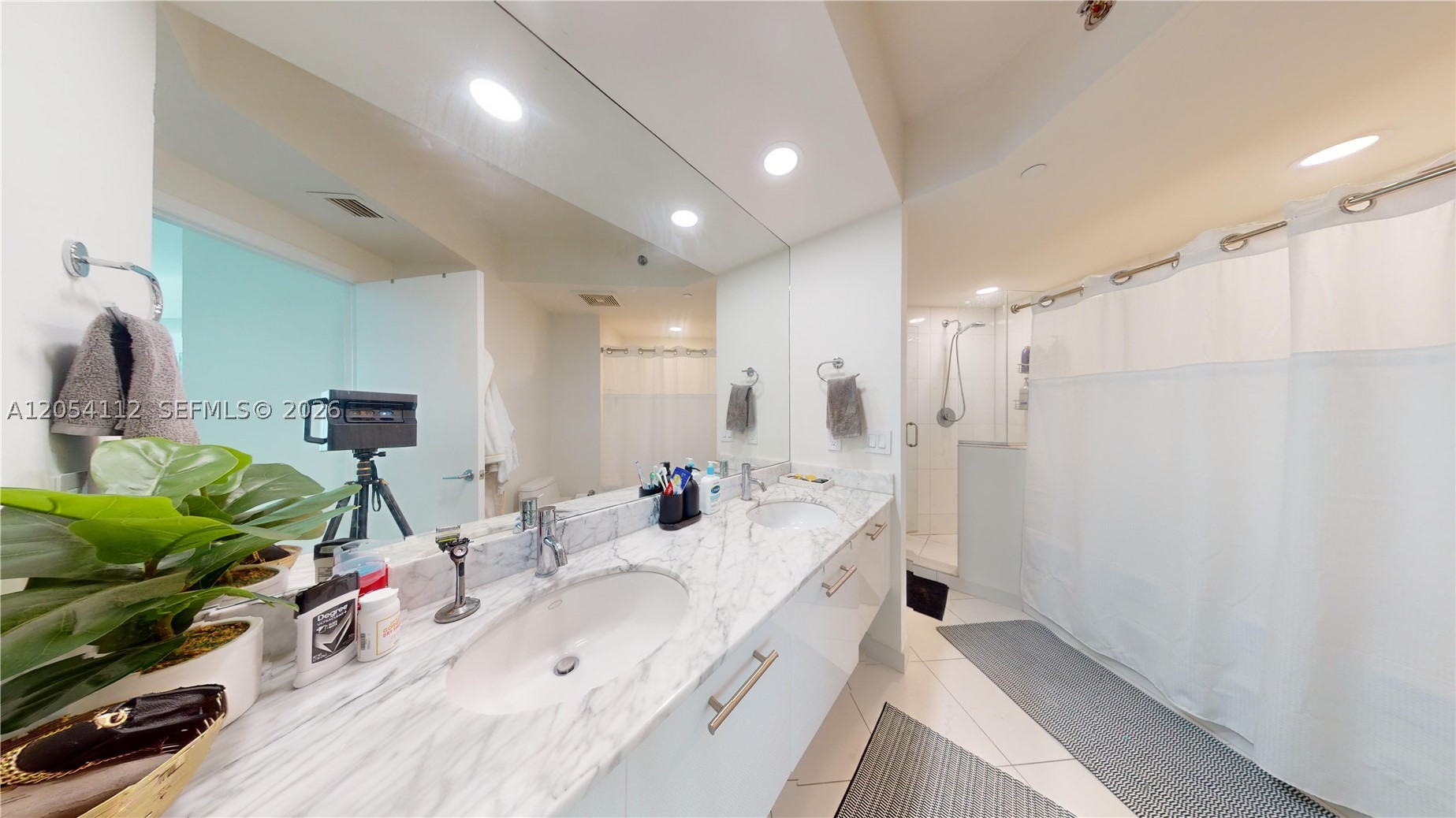 image 500 Brickell East7