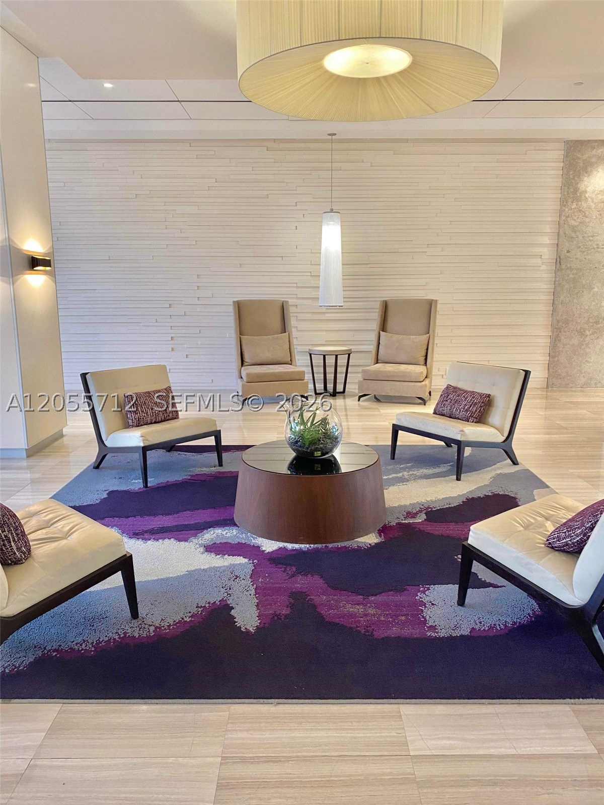 image Arlen House East32