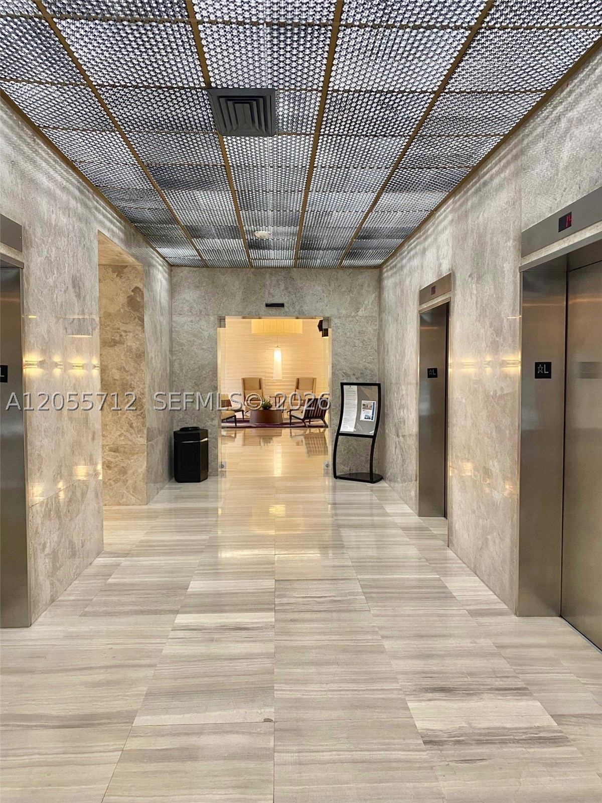 image Arlen House East50