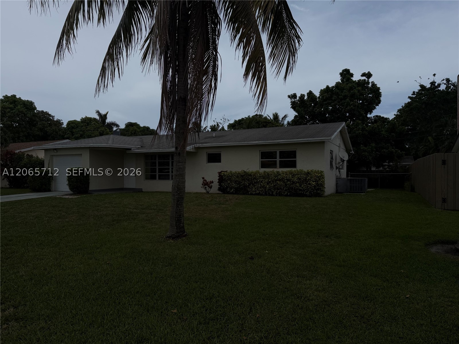 3070 SE 1st Pl