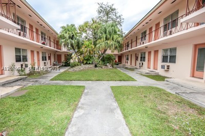 1250 S Alhambra Cir #18