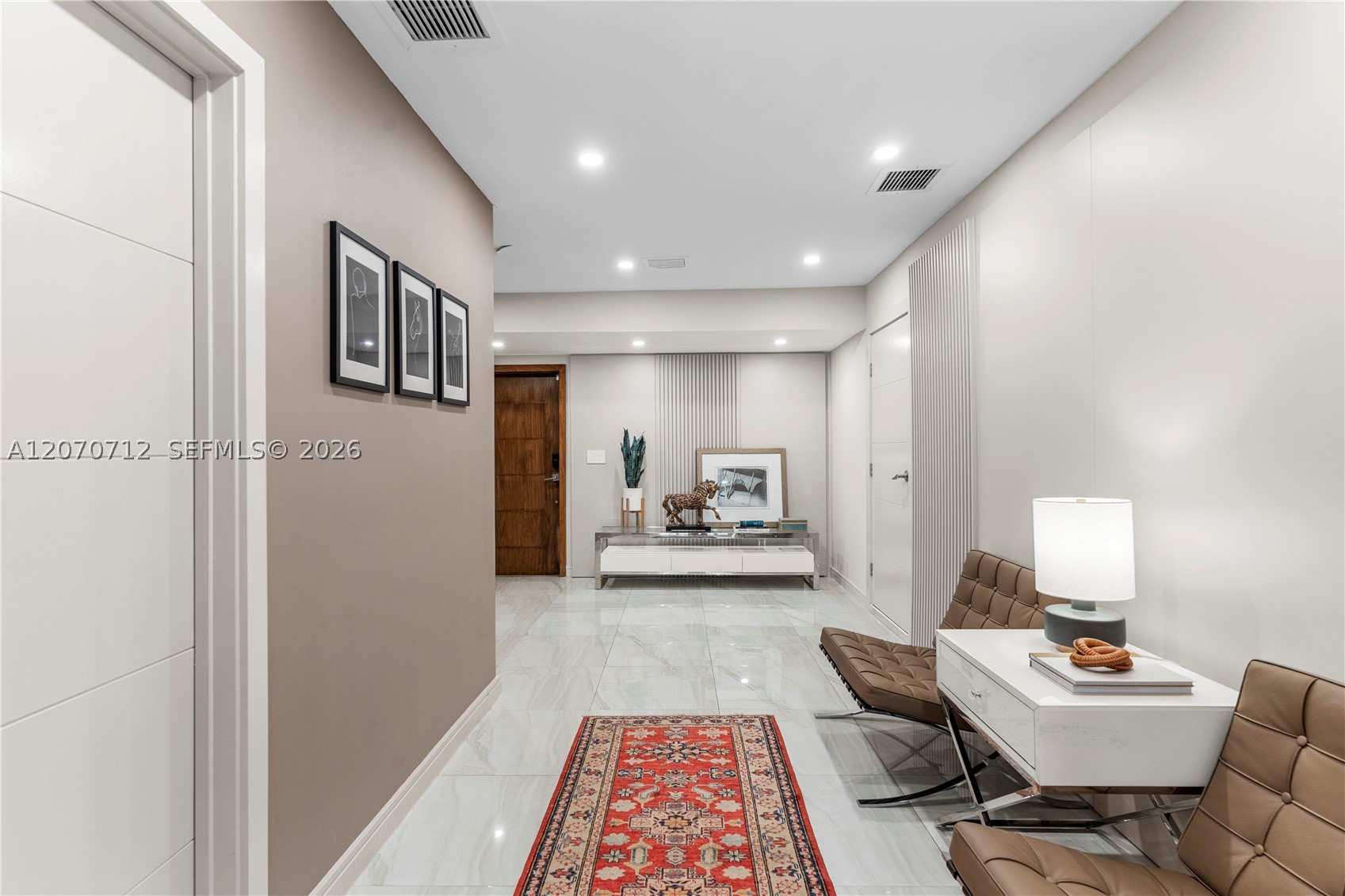221 NE 44th St Miami, FL 33137