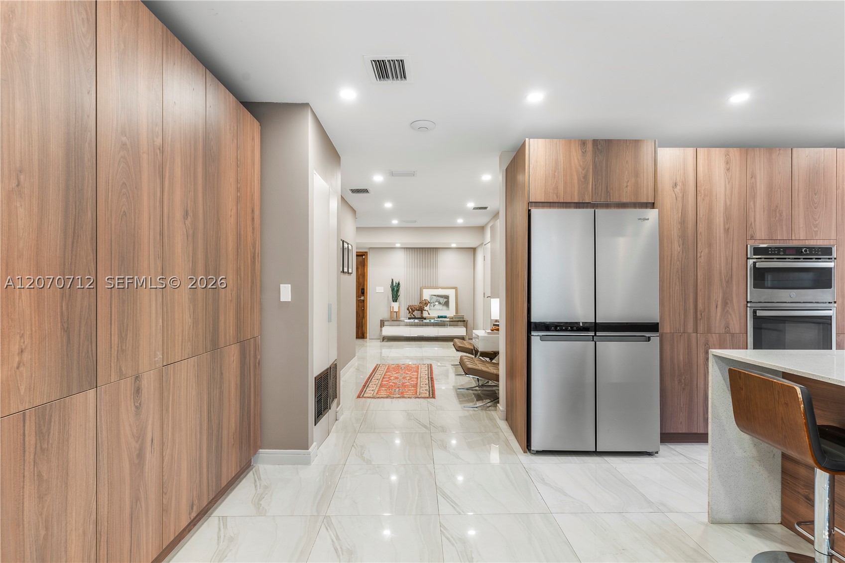 221 NE 44th St Miami, FL 33137