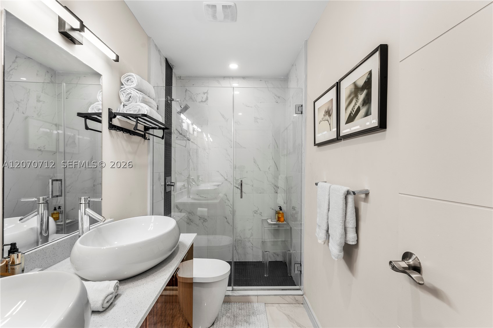 221 NE 44th St Miami, FL 33137