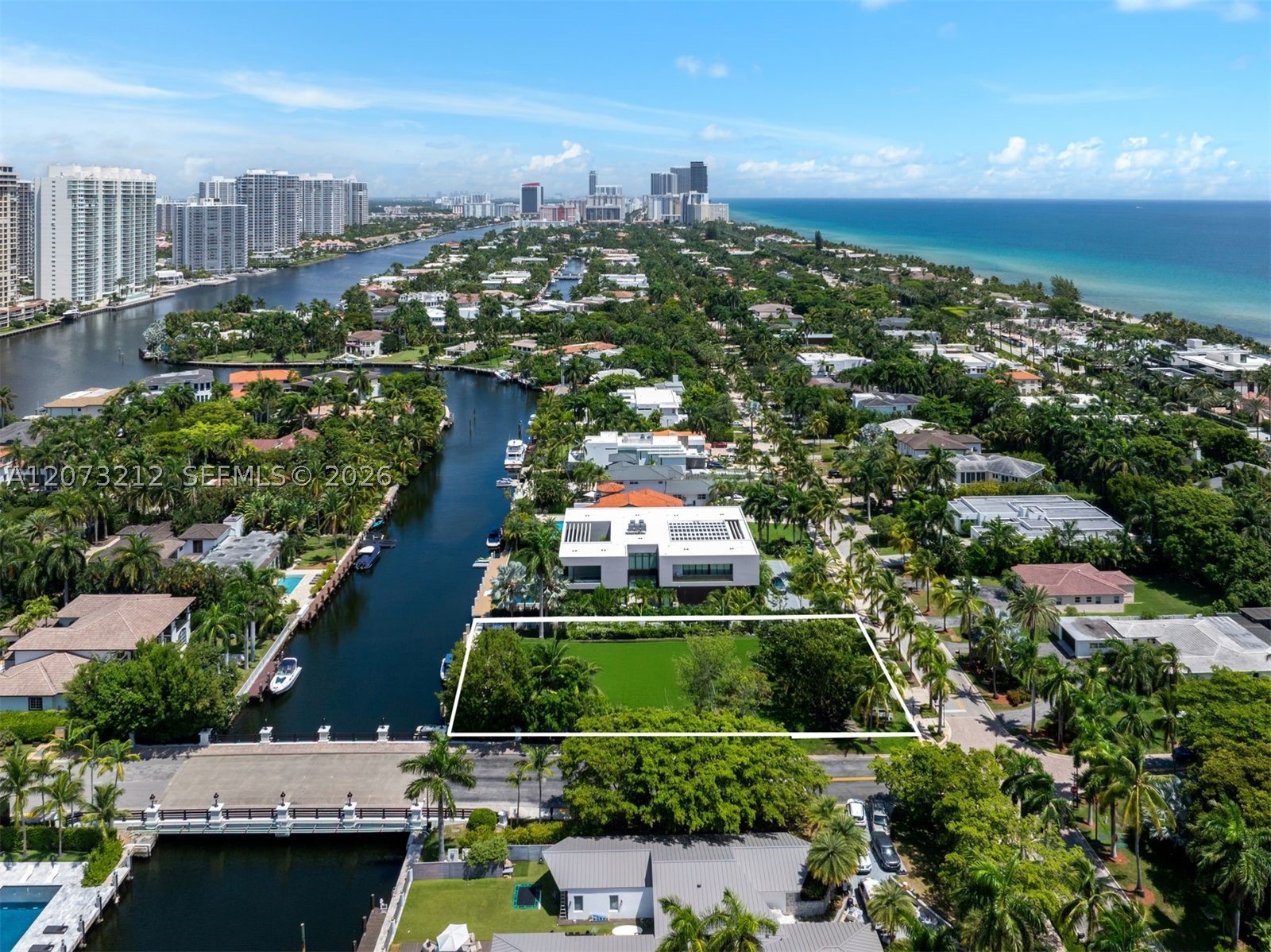 200 Golden Bch Dr Golden Beach, FL 33160