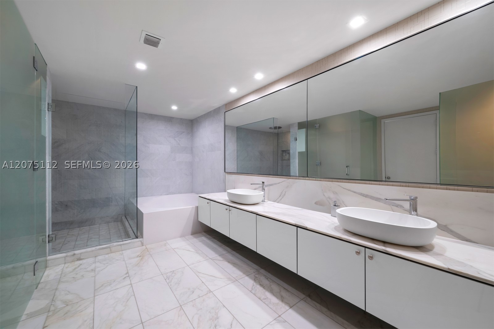 10203 Collins Ave #801 Bal Harbour, FL 33154