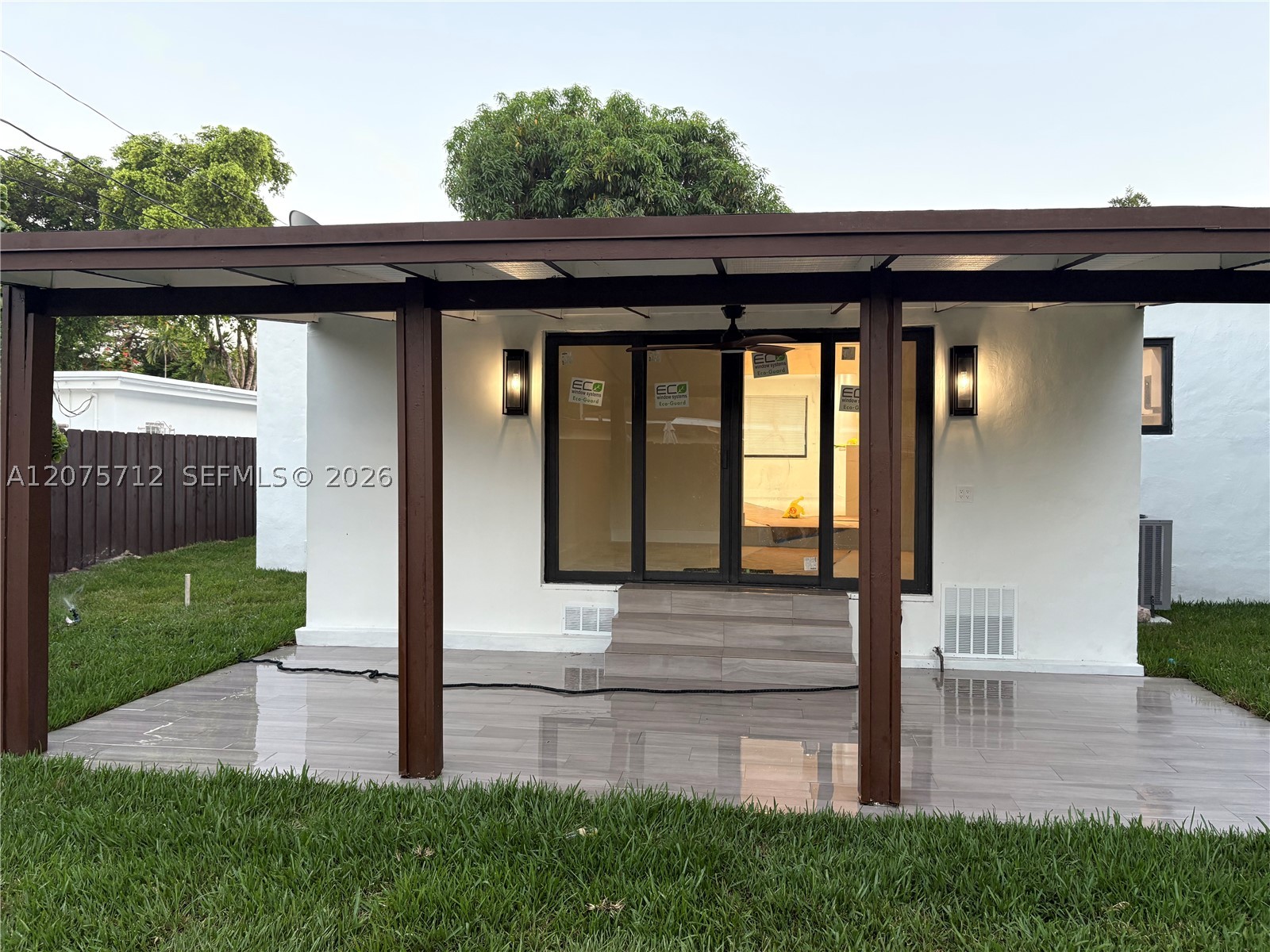 4291 SW 14th St Miami, FL 33134