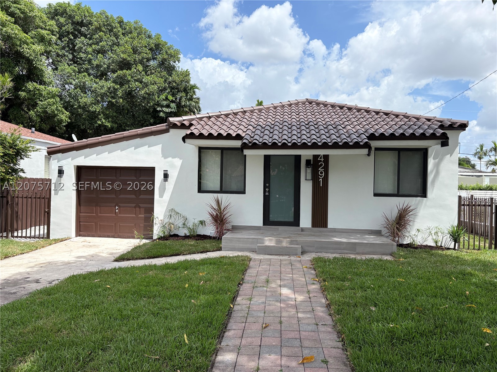 4291 SW 14th St Miami, FL 33134