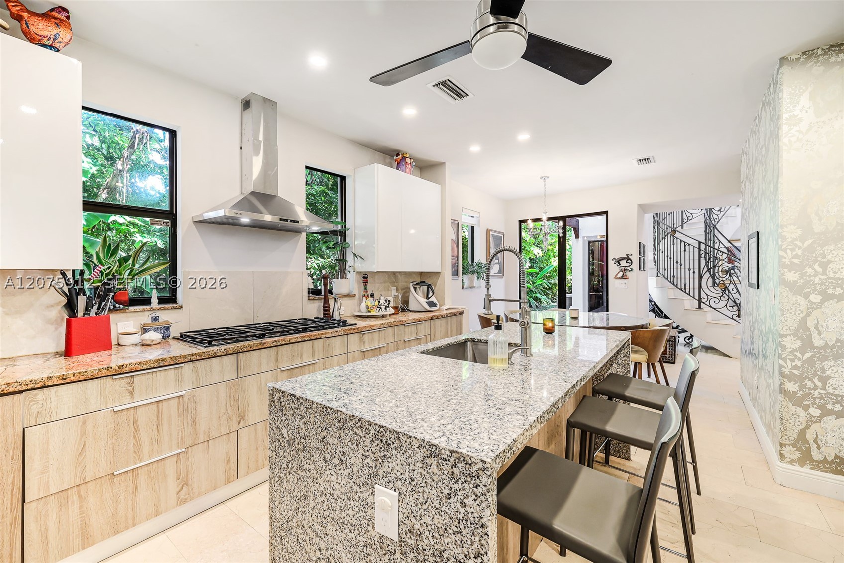 6550 SW 75th Ter South Miami, FL 33143