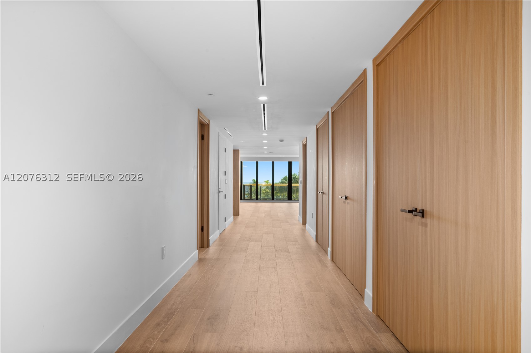 9999 Collins Ave #3F Bal Harbour, FL 33154