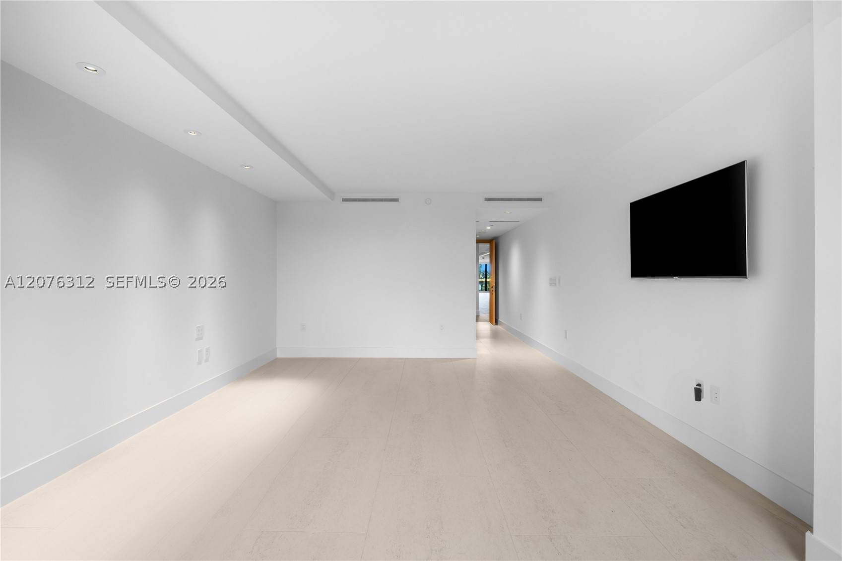 9999 Collins Ave #3F Bal Harbour, FL 33154