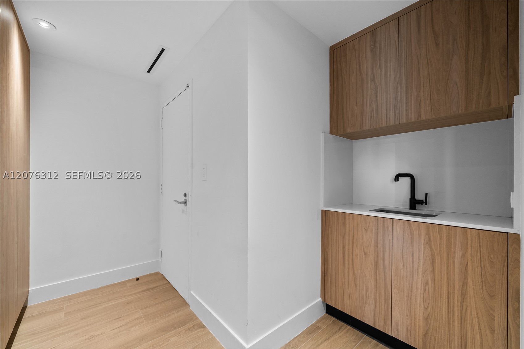 9999 Collins Ave #3F Bal Harbour, FL 33154
