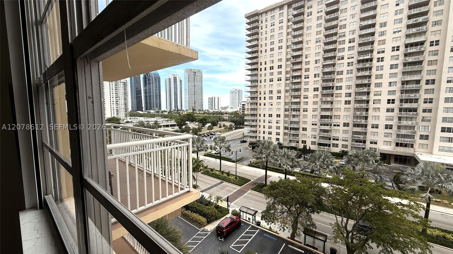 image Winston Towers 20016