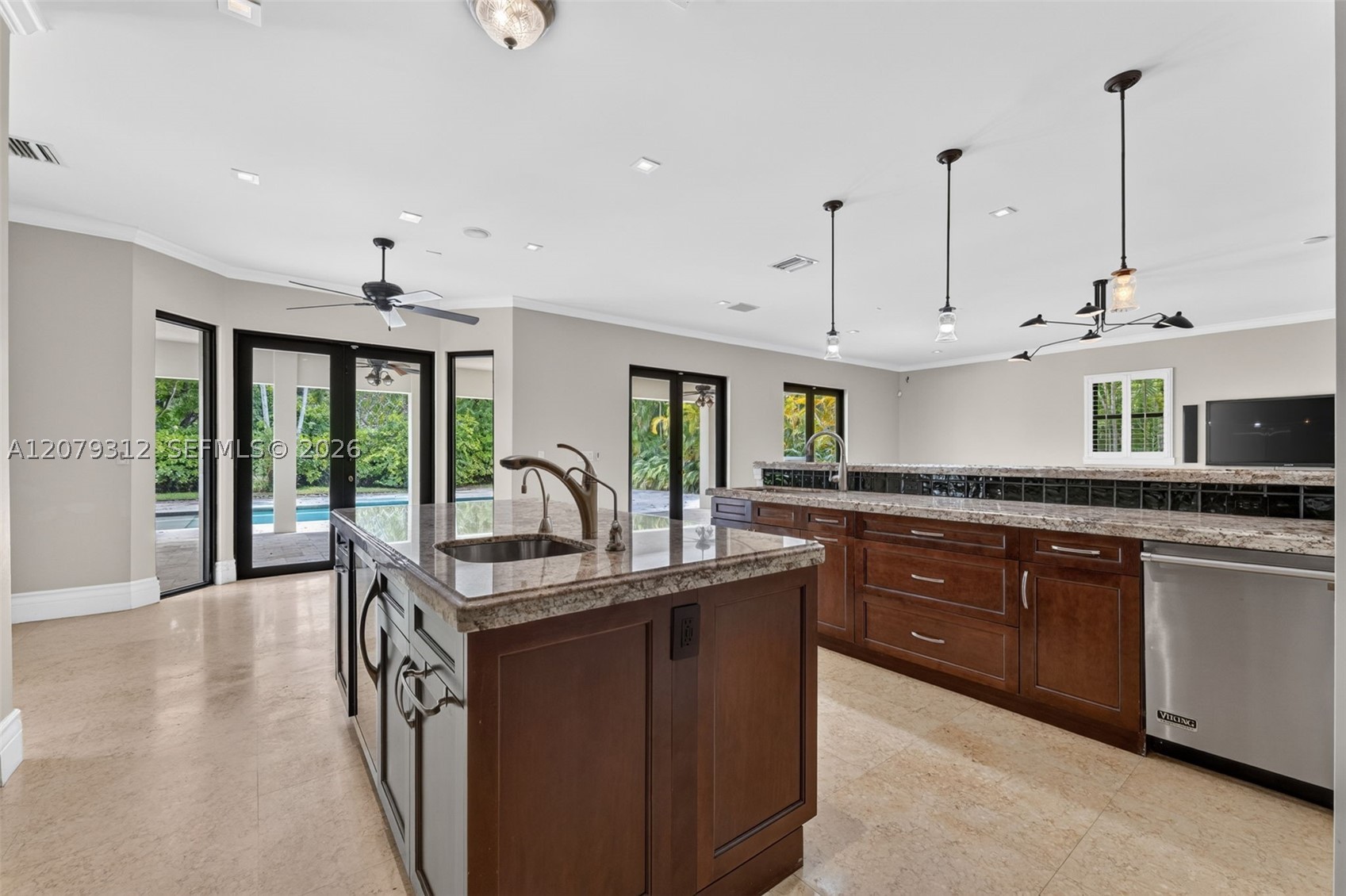 7641 SW 59th Ct South Miami, FL 33143
