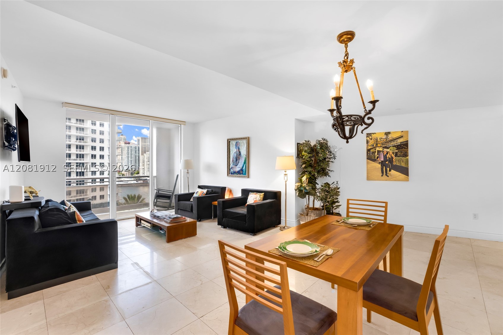 image Carbonell3