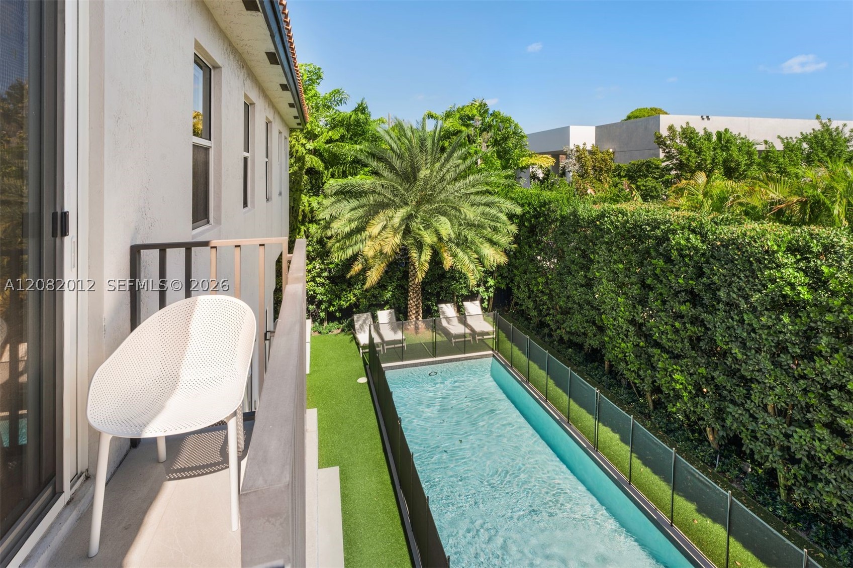 2181 N Bay Rd Miami Beach, FL 33140