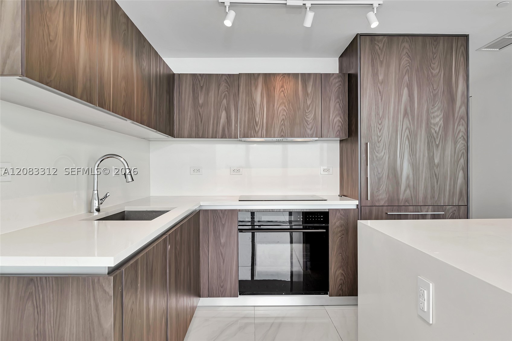 3131 NE 7th Ave #1806 Miami, FL 33137
