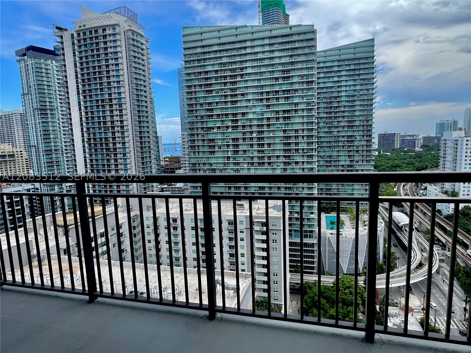 image Nine at Mary Brickell Village10