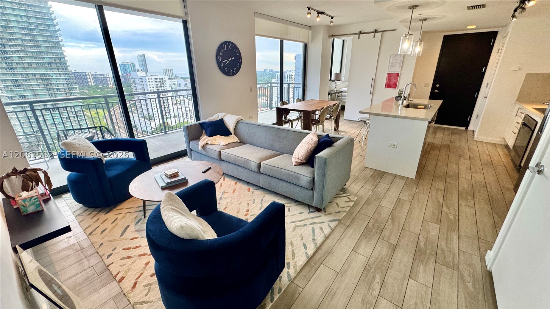 image Nine at Mary Brickell Village13