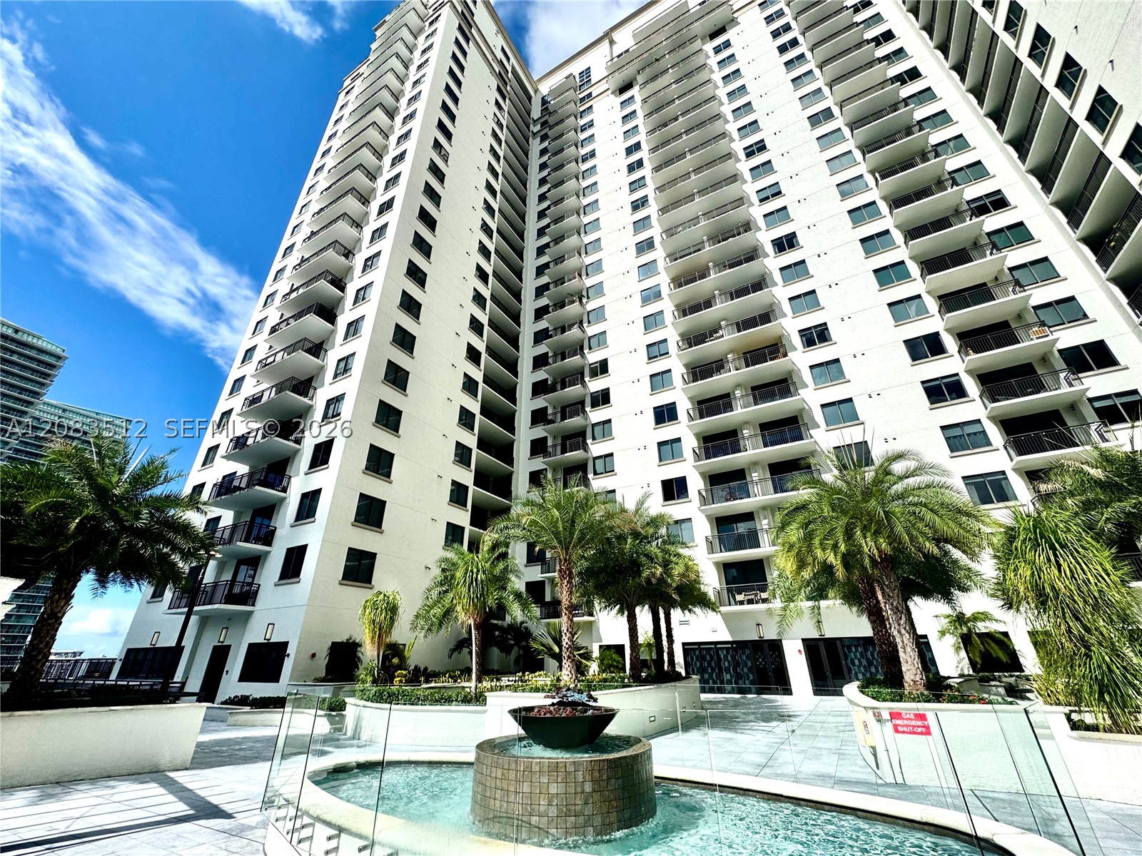 image Nine at Mary Brickell Village1
