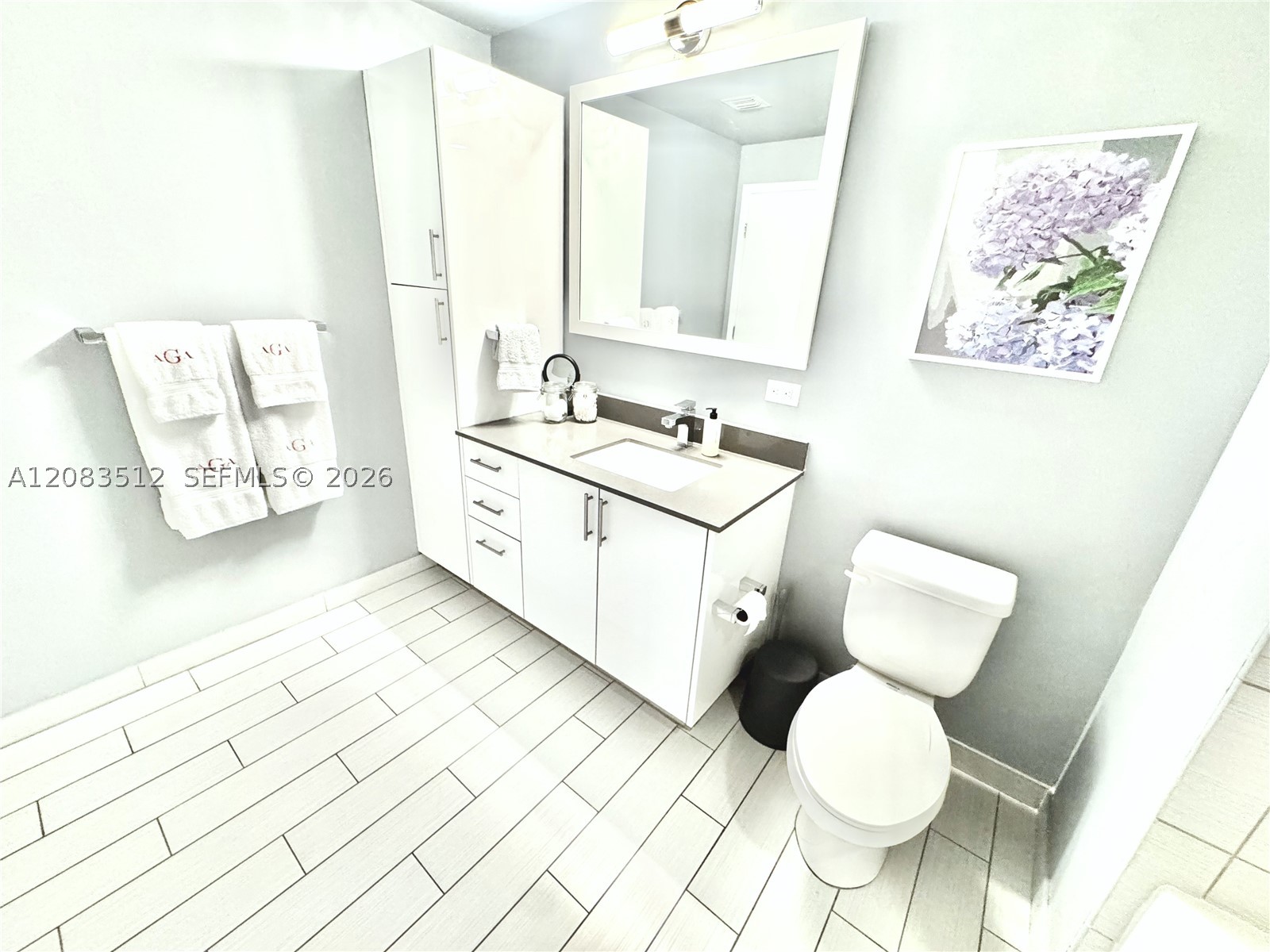 image Nine at Mary Brickell Village20