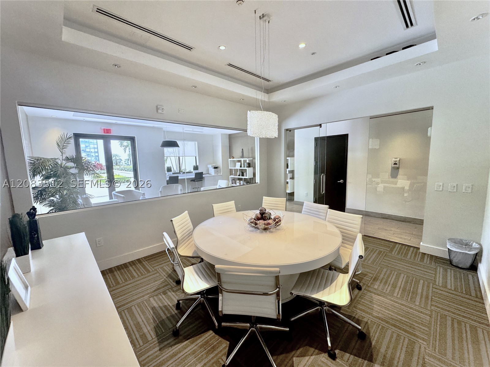 image Nine at Mary Brickell Village29