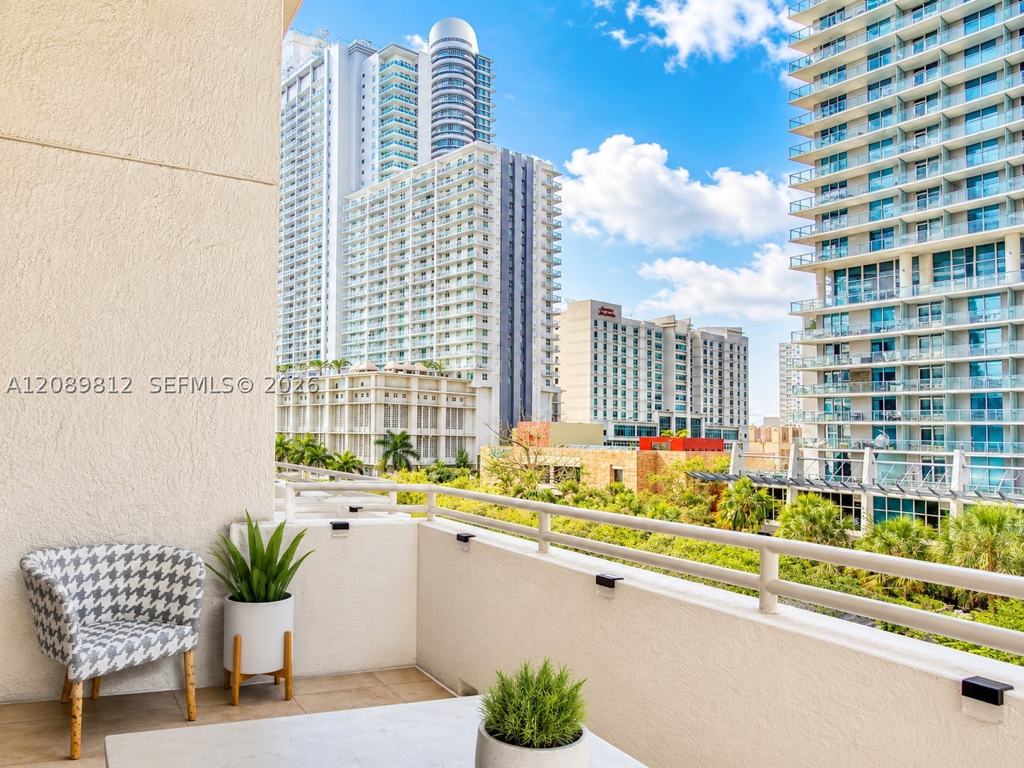 image 1060 Brickell - 105010