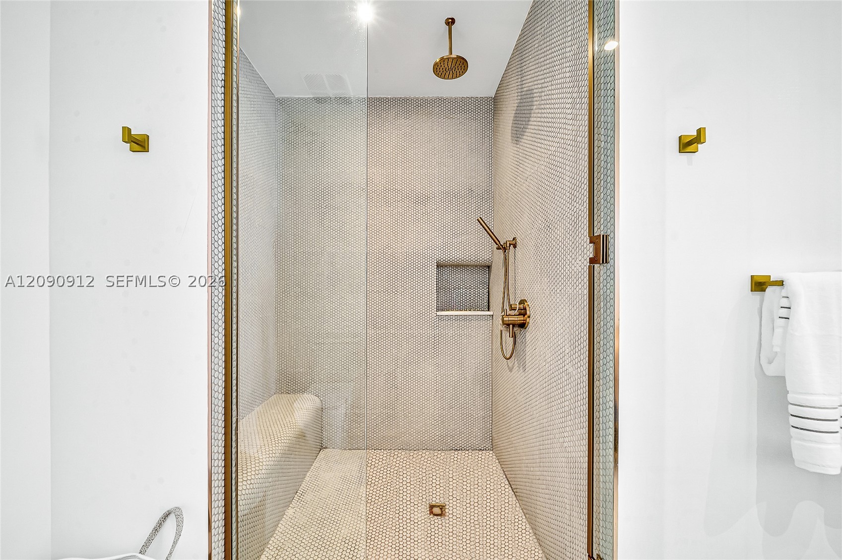 2655 S Bayshore Dr #706 Miami, FL 33133