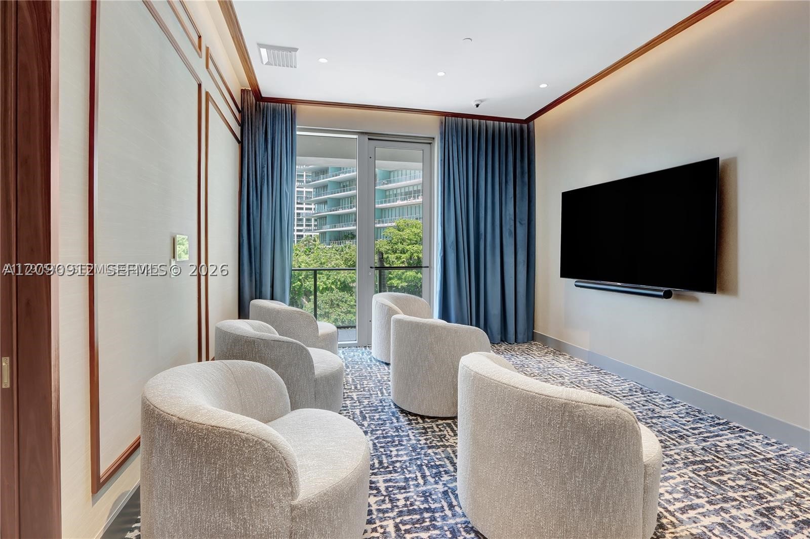 2655 S Bayshore Dr #706 Miami, FL 33133