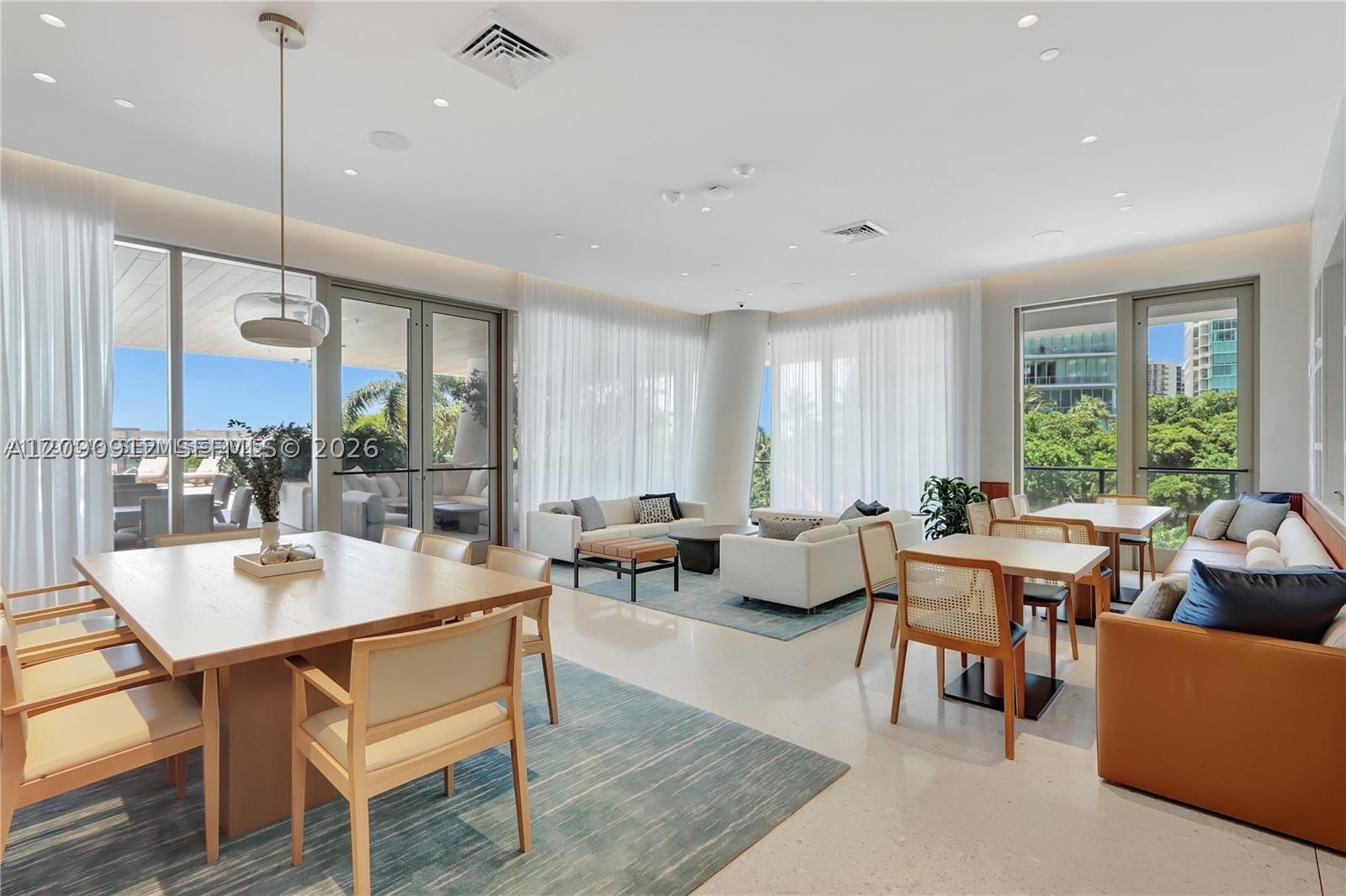 2655 S Bayshore Dr #706 Miami, FL 33133