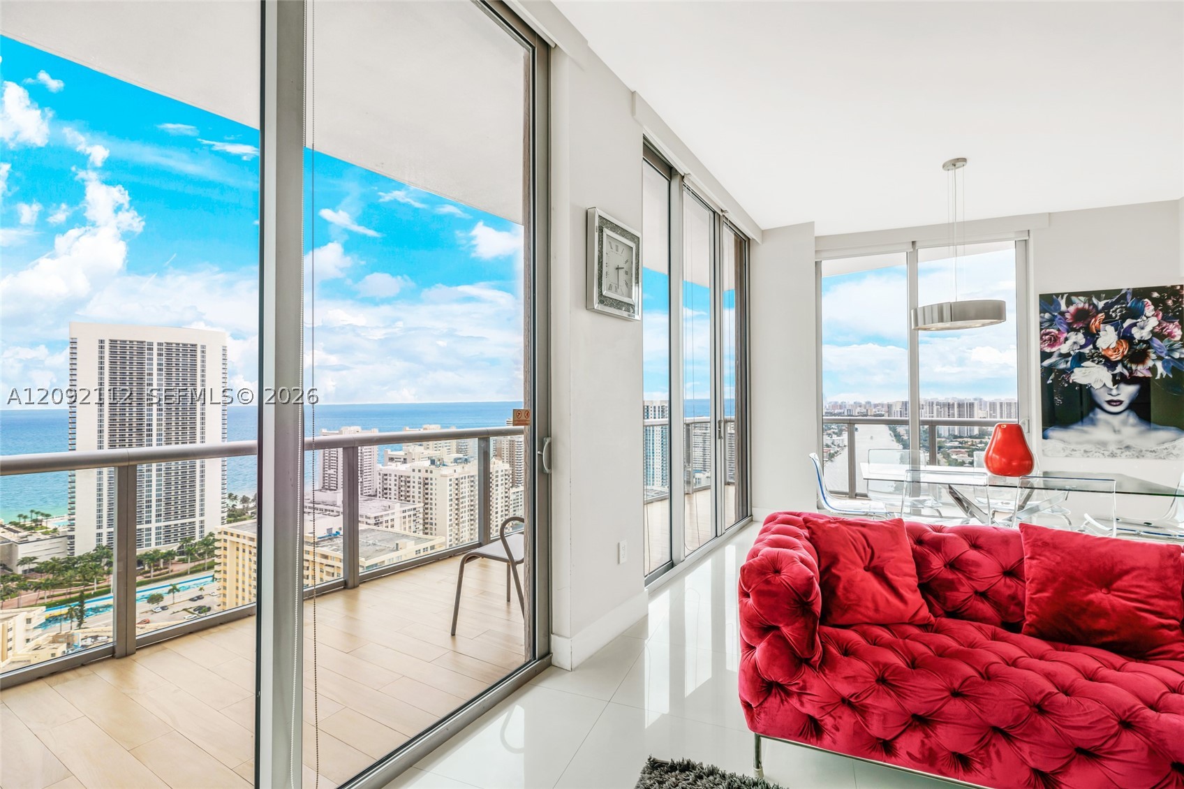 image Beachwalk Condominium14