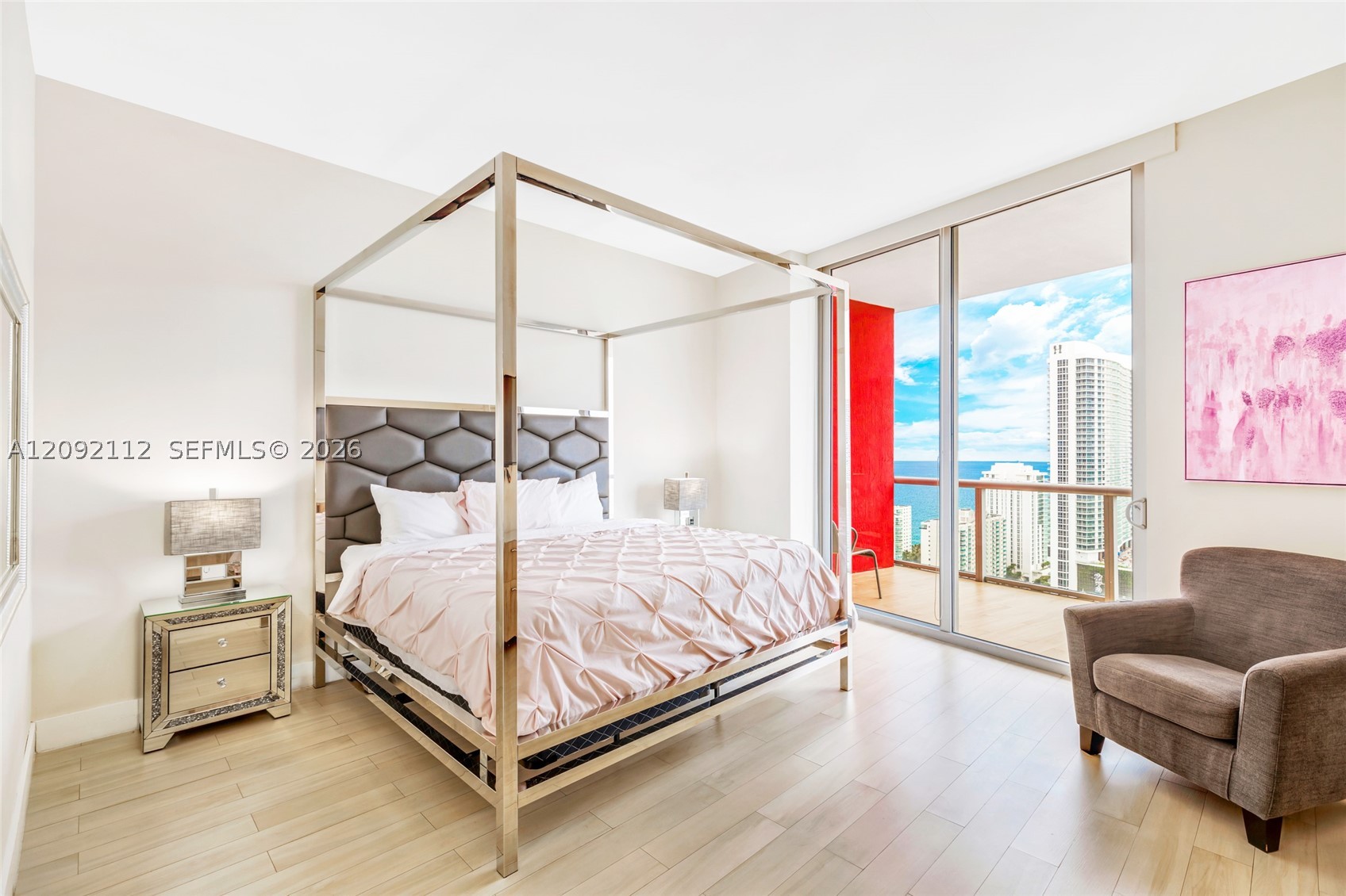 image Beachwalk Condominium15