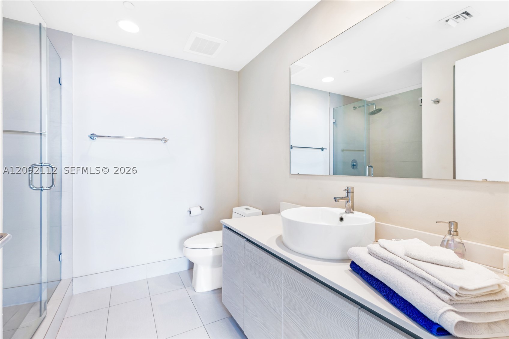 image Beachwalk Condominium32