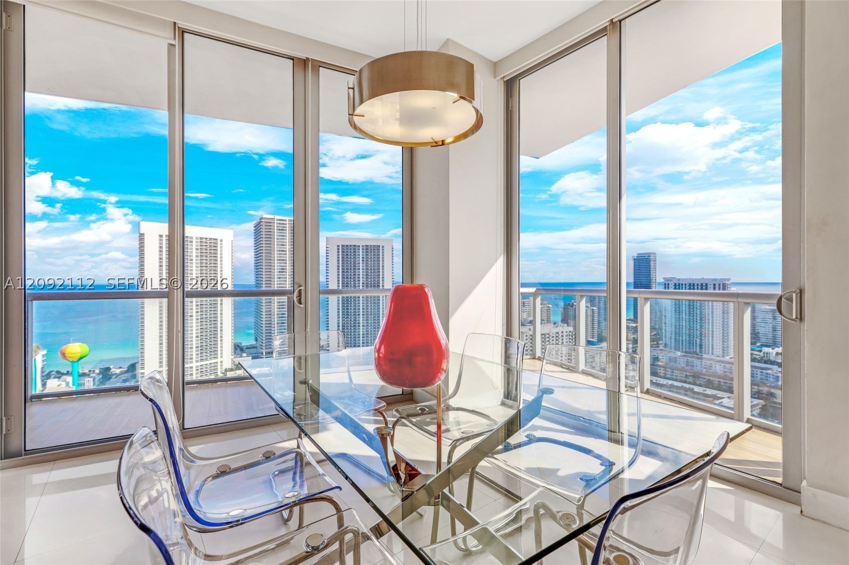 image Beachwalk Condominium4