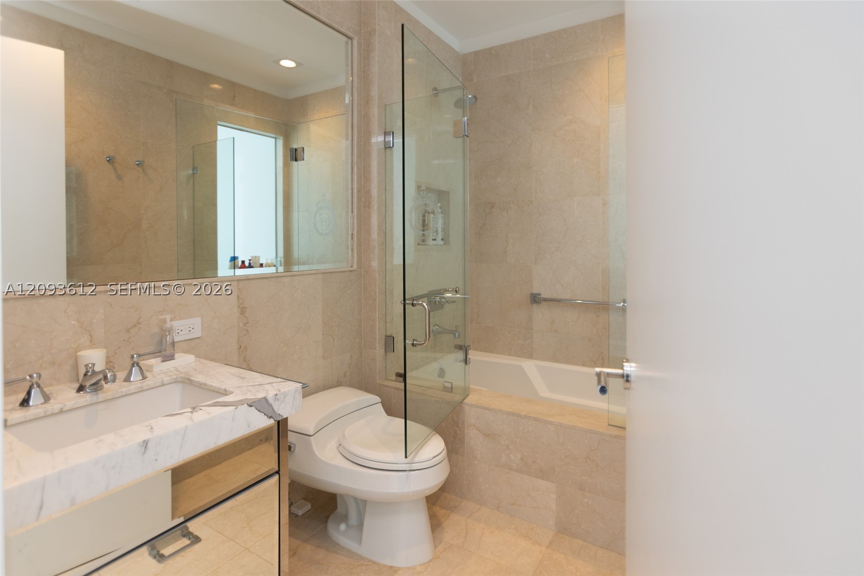 image Chateau Beach Residences17