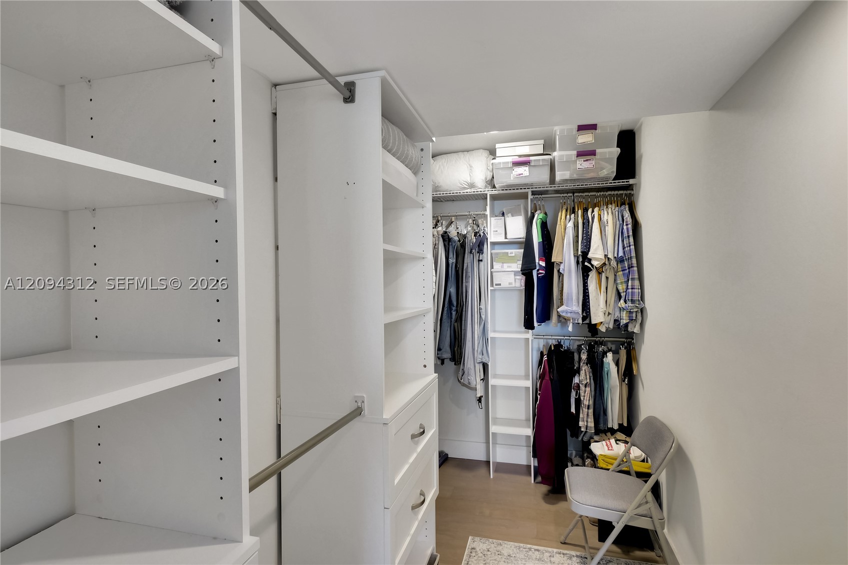 image Arlen House East30