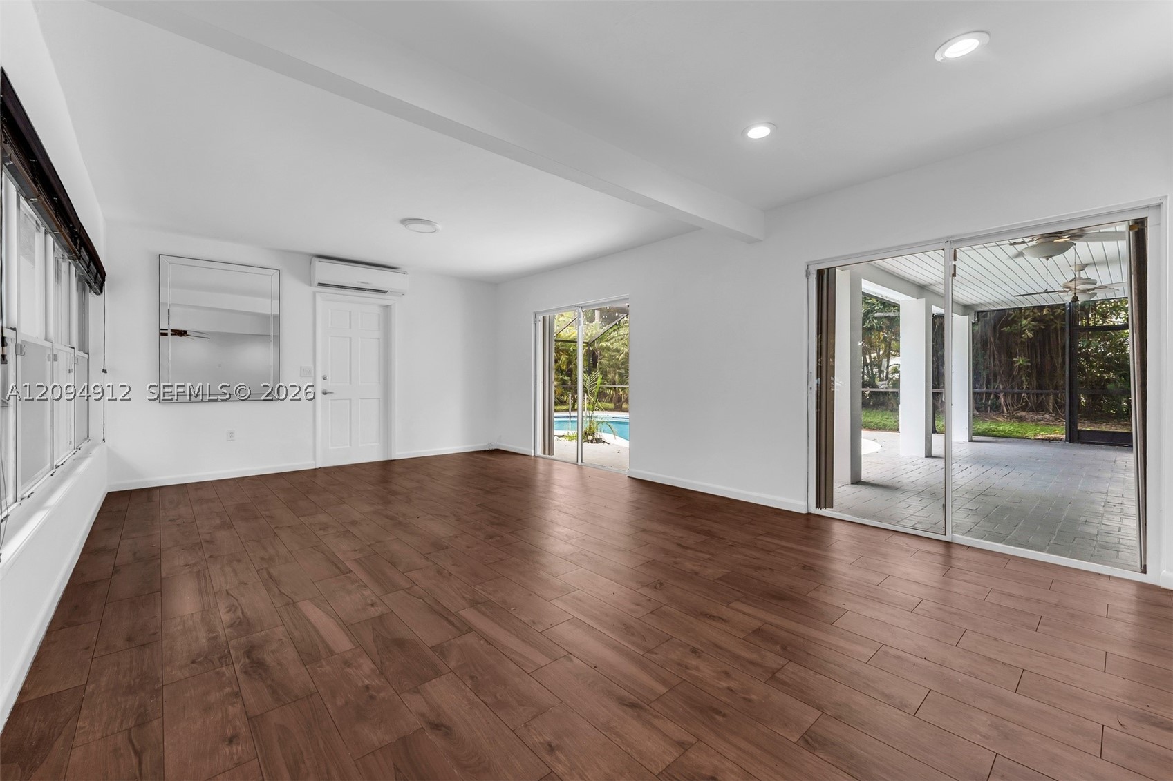 11890 SW 72nd Pl #11890 Pinecrest, FL 33156