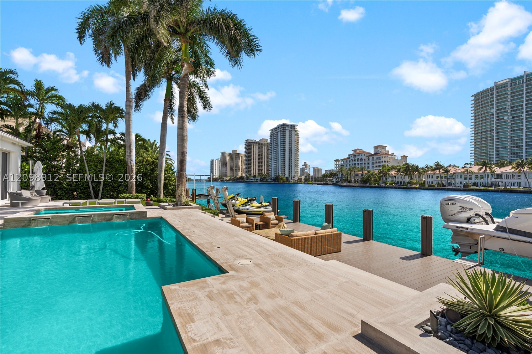224 S Is Golden Beach, FL 33160