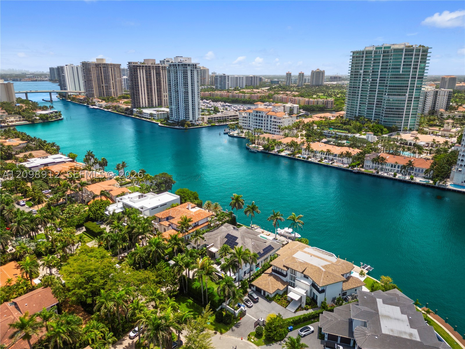 224 S Is Golden Beach, FL 33160