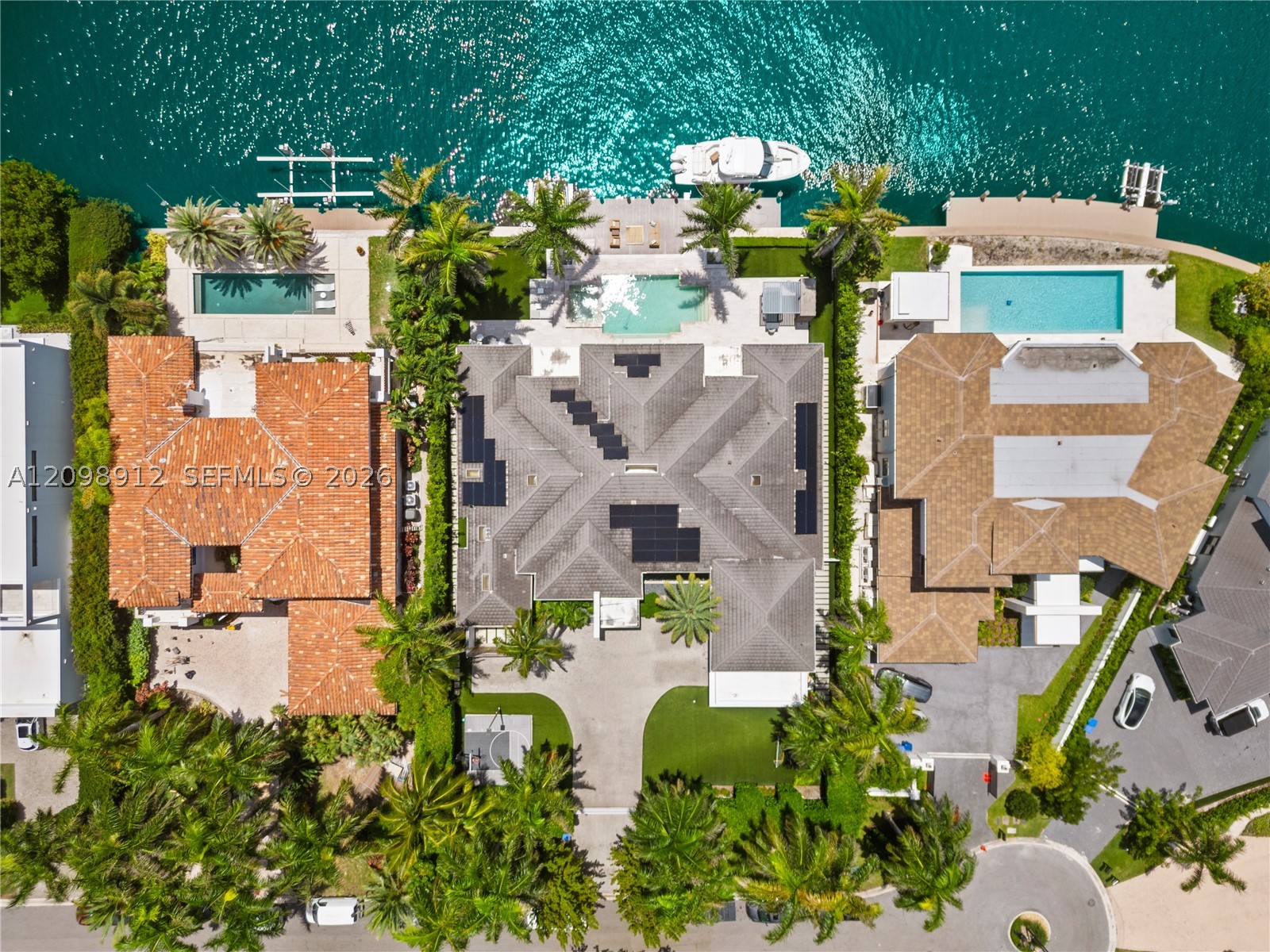 224 S Is Golden Beach, FL 33160