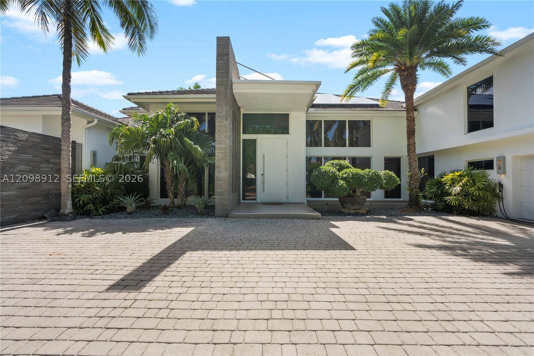 224 S Is Golden Beach, FL 33160