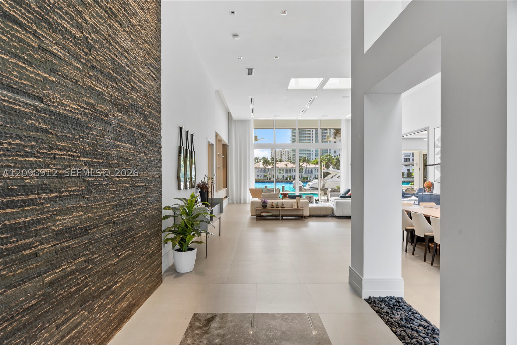 224 S Is Golden Beach, FL 33160