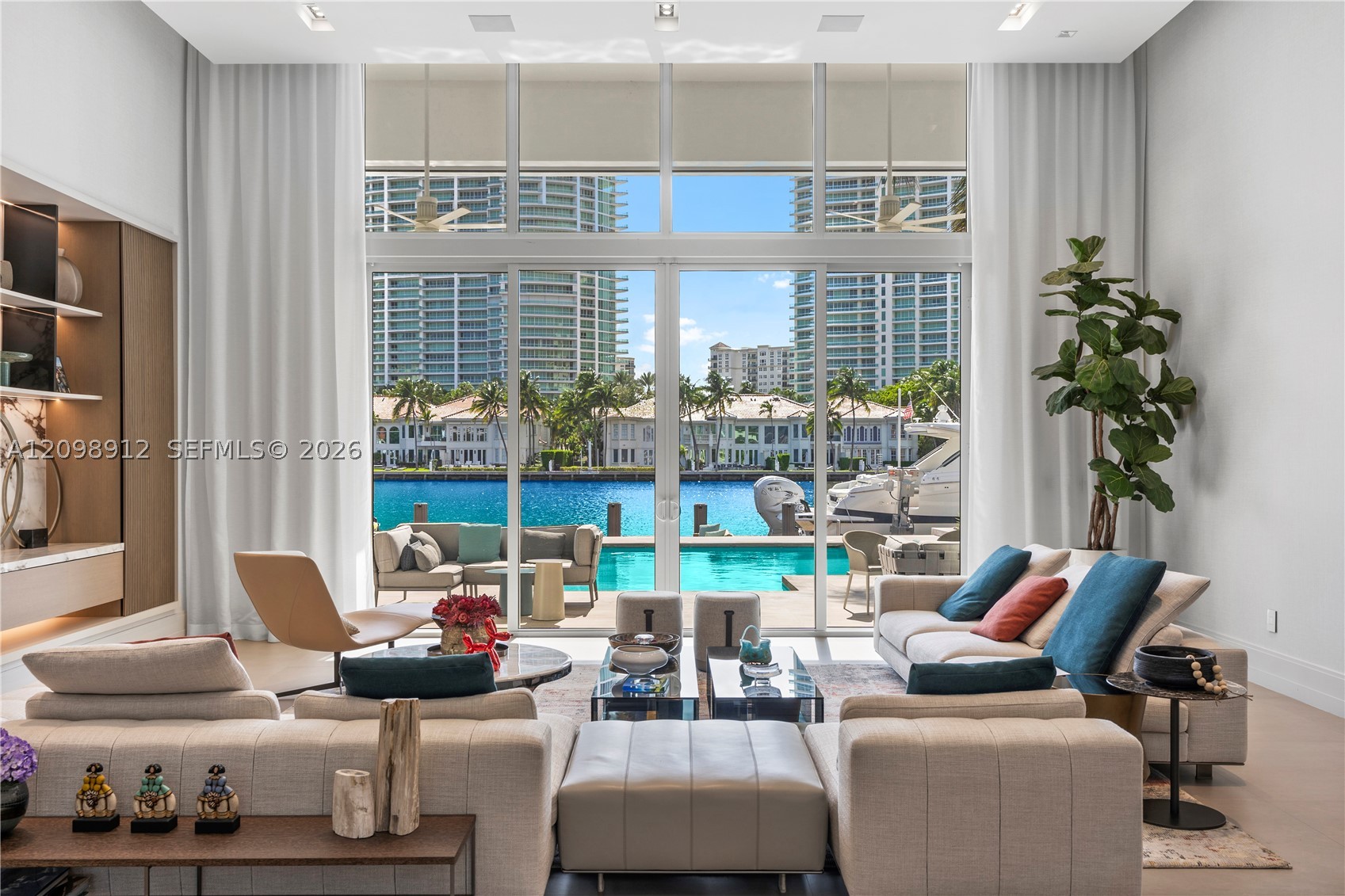224 S Is Golden Beach, FL 33160
