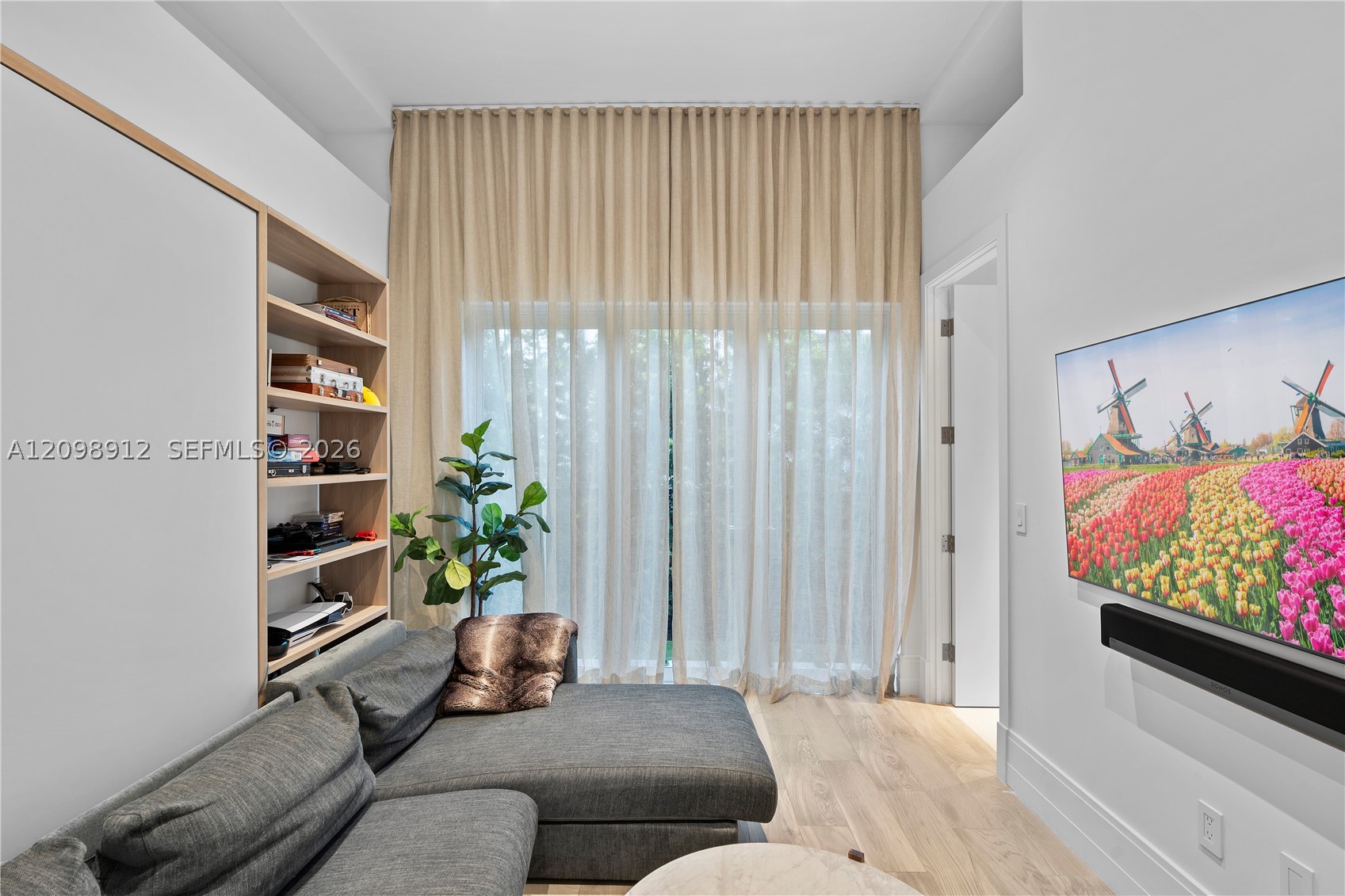 224 S Is Golden Beach, FL 33160