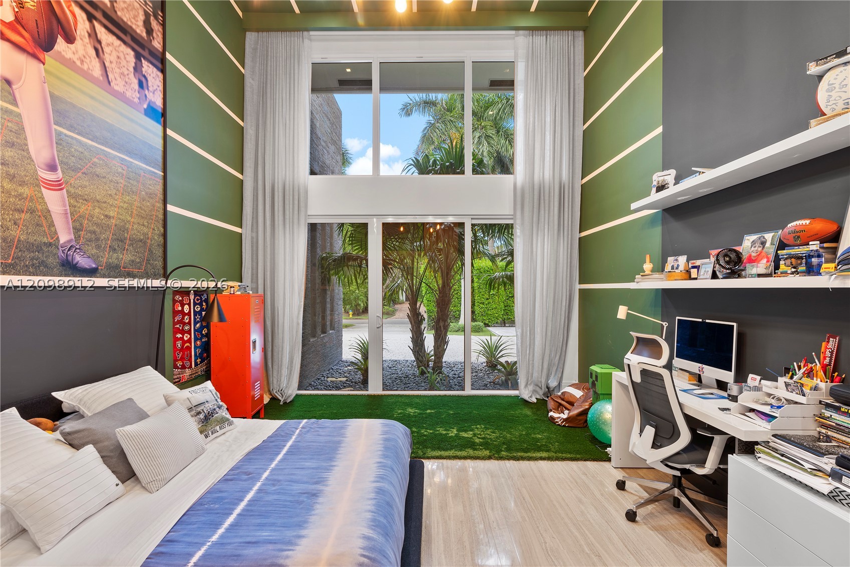 224 S Is Golden Beach, FL 33160