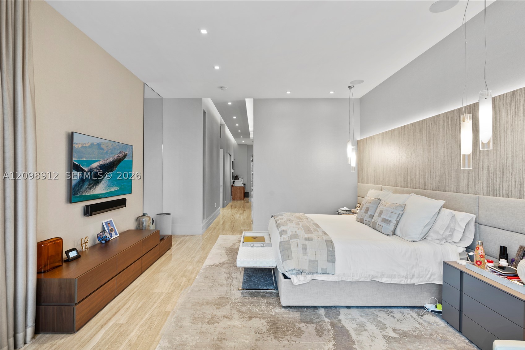 224 S Is Golden Beach, FL 33160