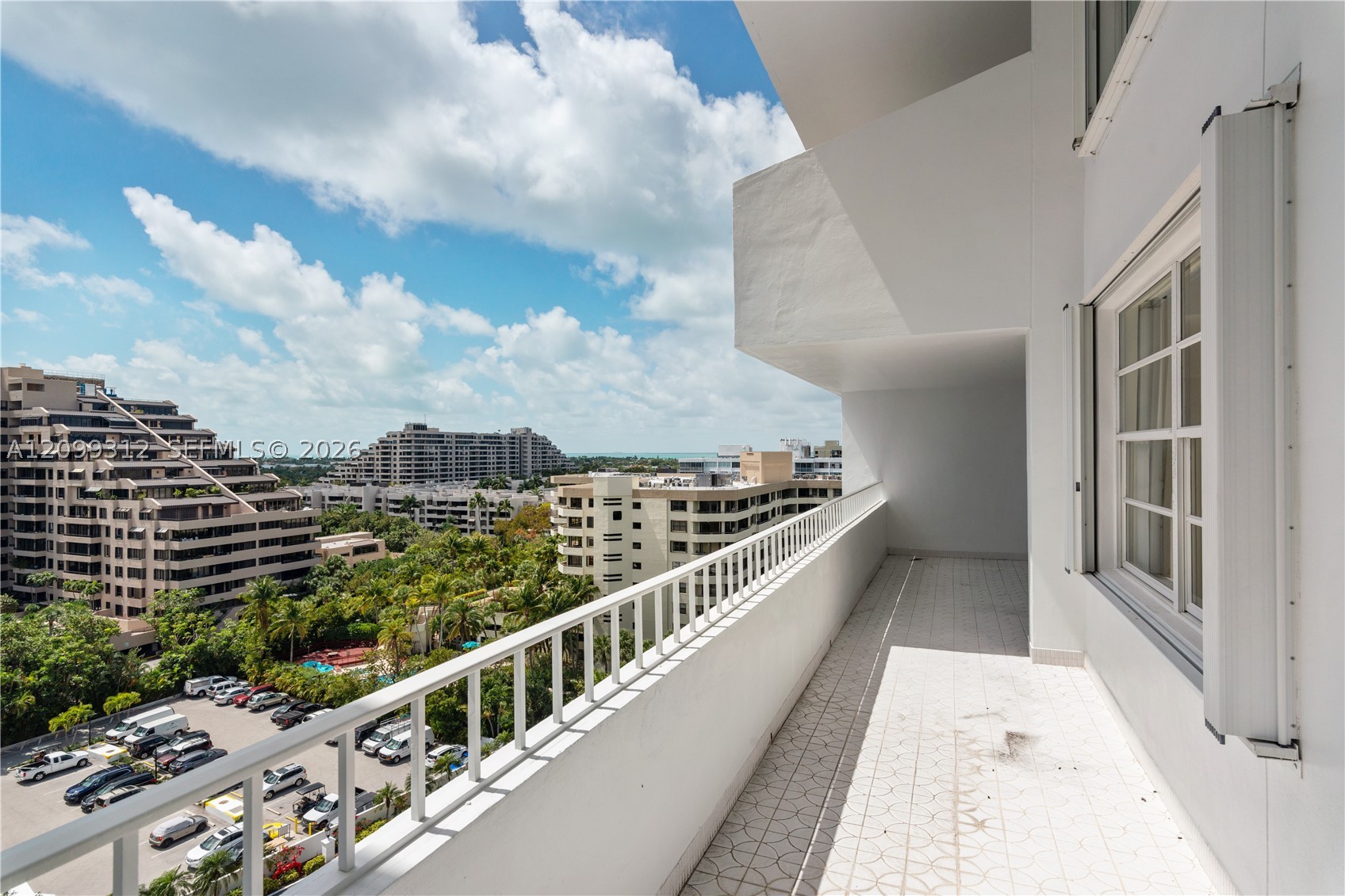 image Commodore Club South9
