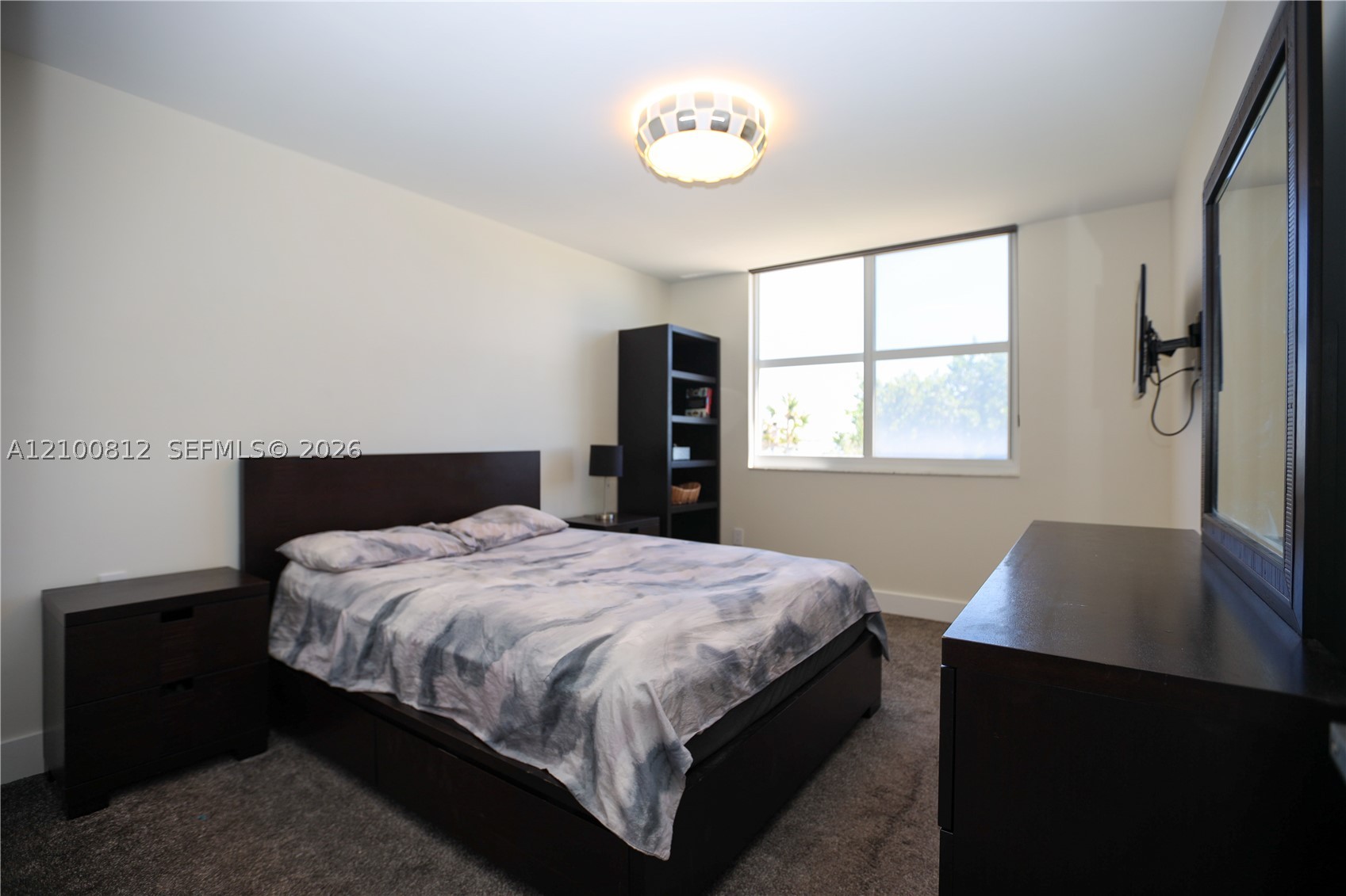 image Arlen House Condo13