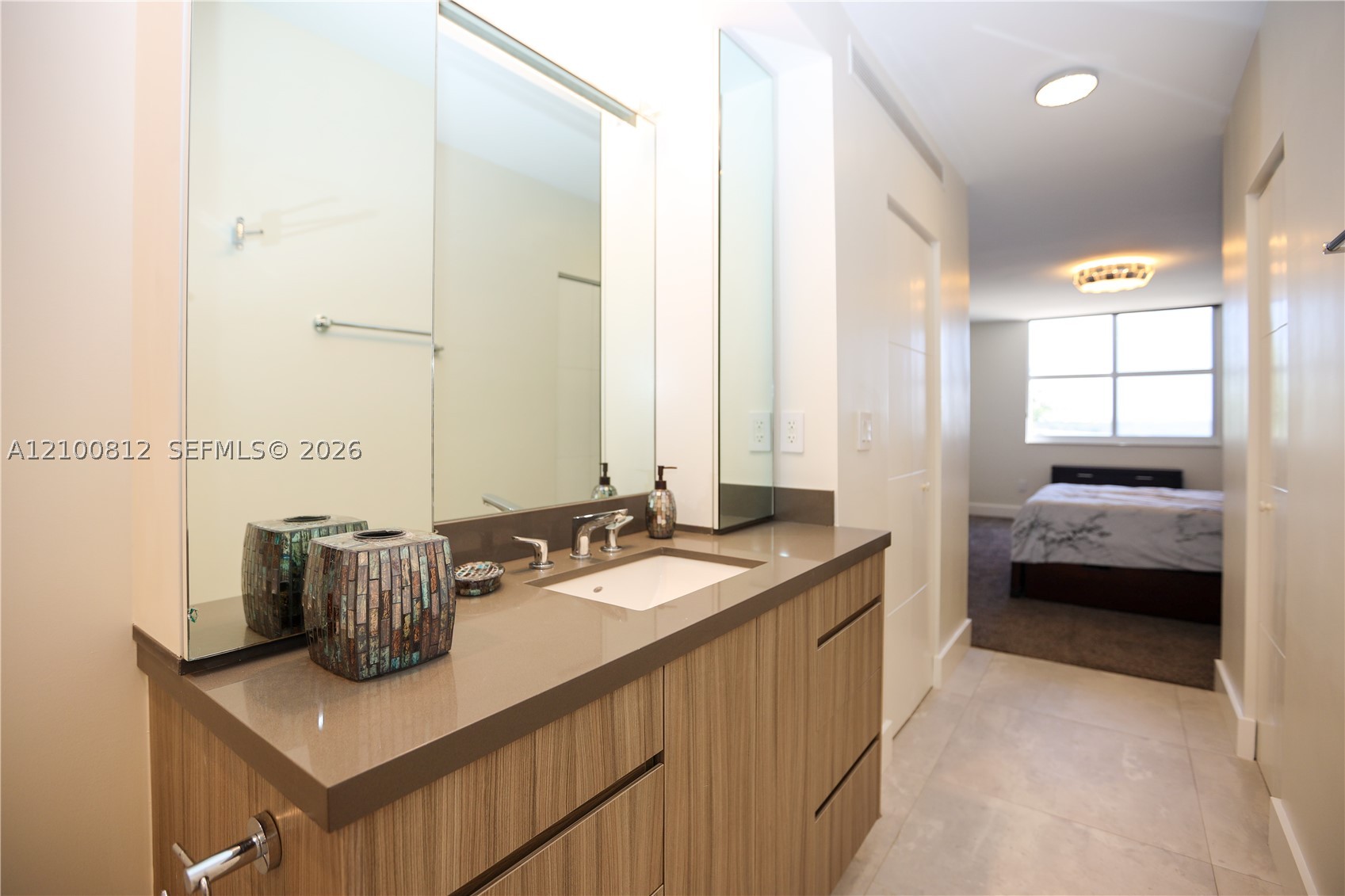 image Arlen House Condo21